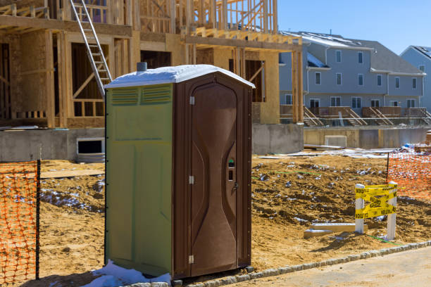 Best Porta potty rental near me  in Decatur, IL