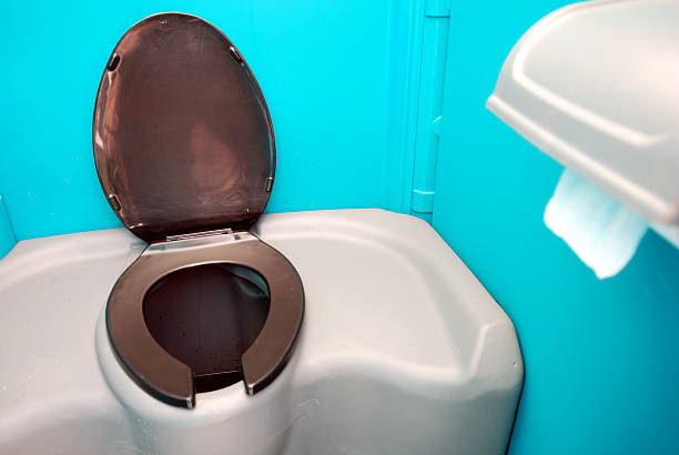 Best Portable bathroom rental  in Decatur, IL