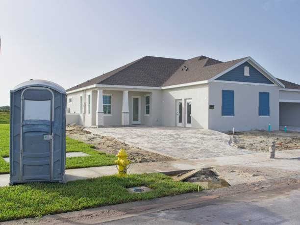 Best Porta potty rental near me  in Decatur, IL